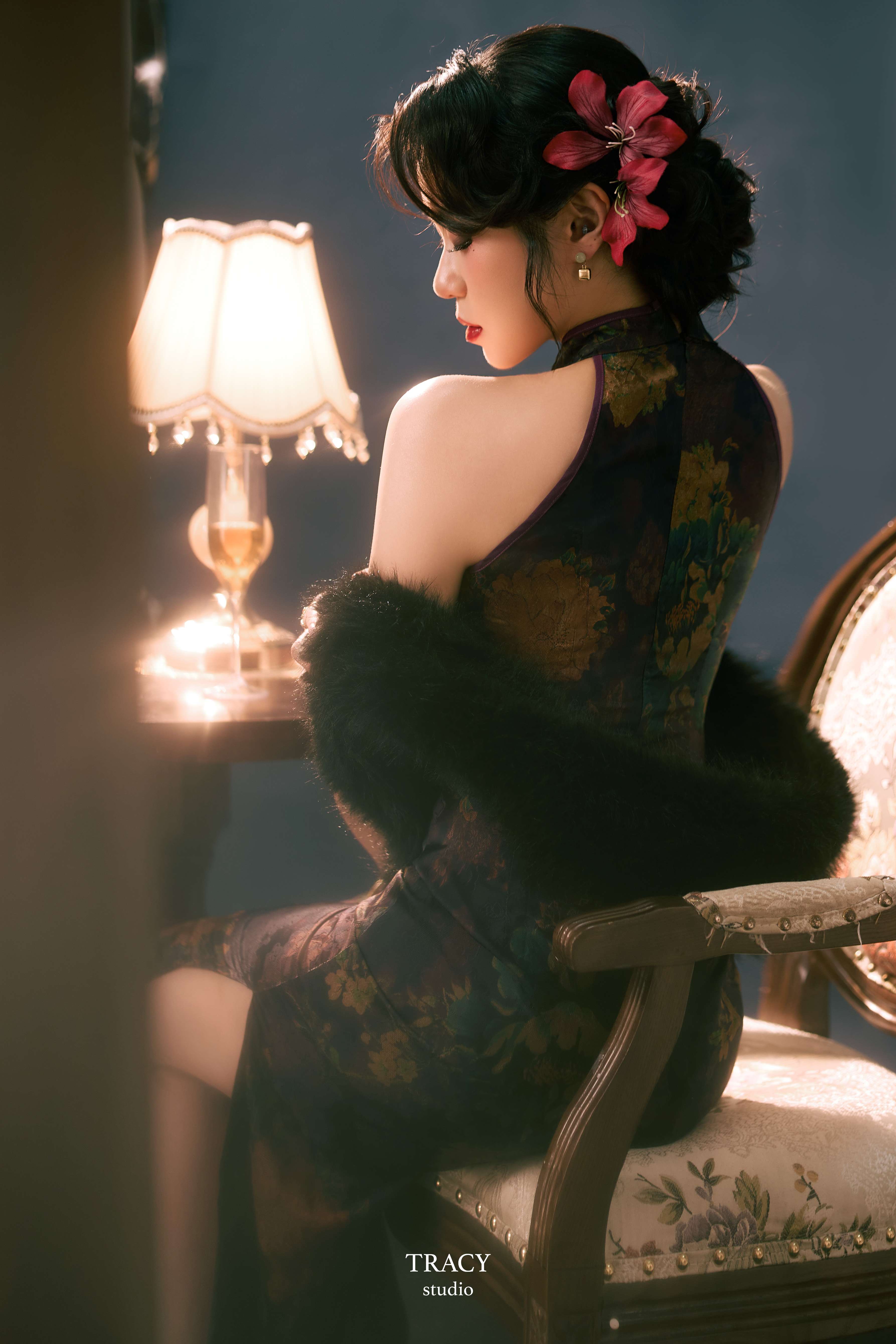 frontend/img/gallery/concept-cool-ngau-slay/tracy-studio-chup-hong-kong-vibe (10).jpg